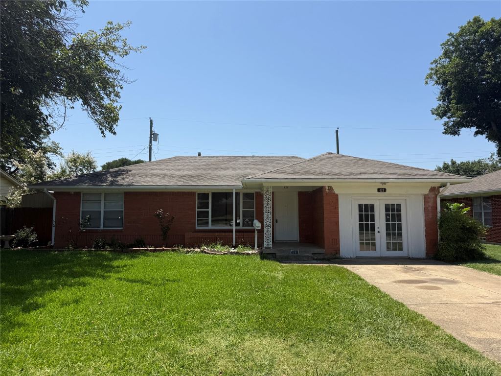 428 La Salle Drive, Richardson, TX 75081 — photo 1