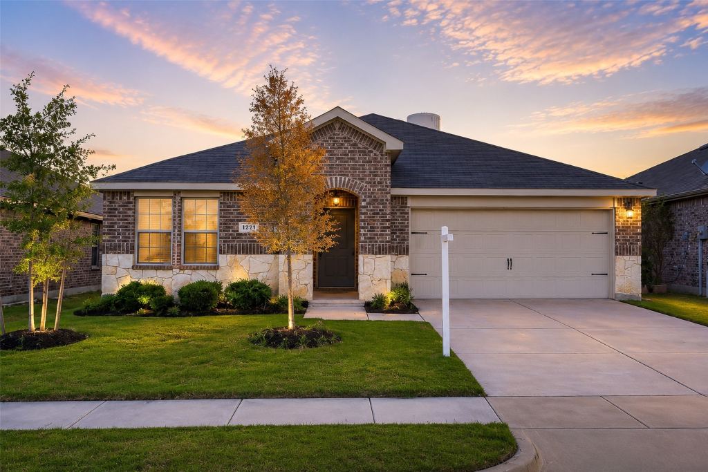 1221 Trevino Road, Forney, TX 75126 — photo 1
