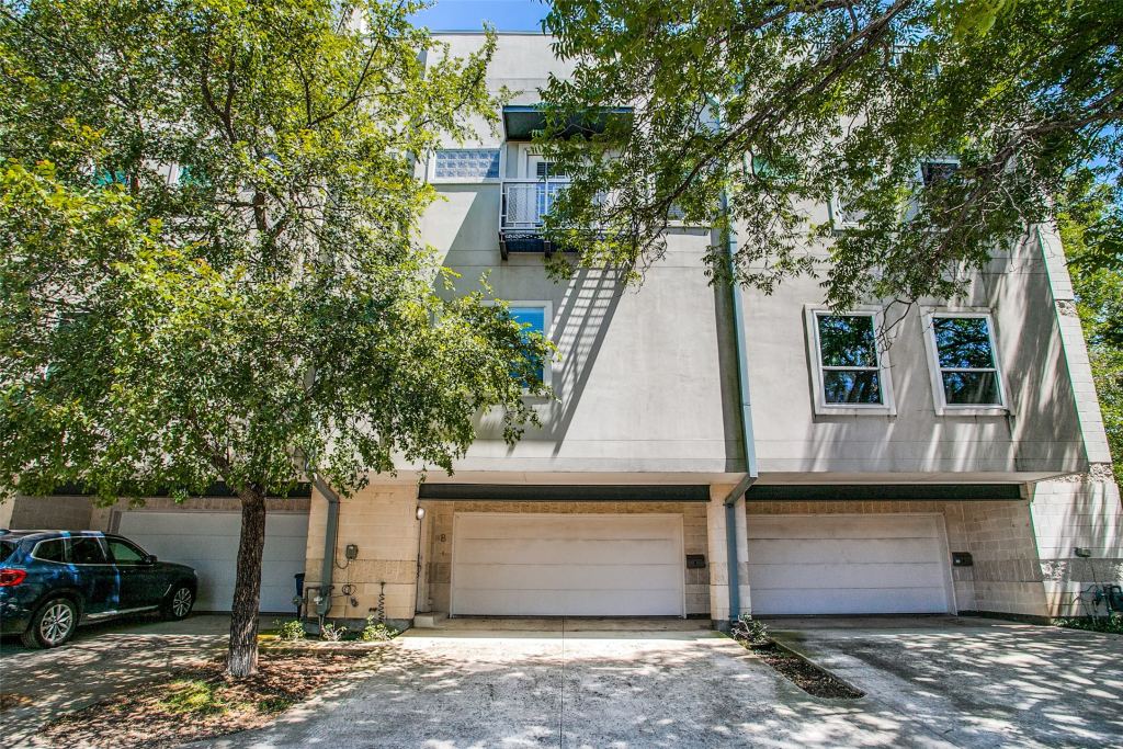 3824 Brown Street B, Dallas, TX 75219 — photo 1