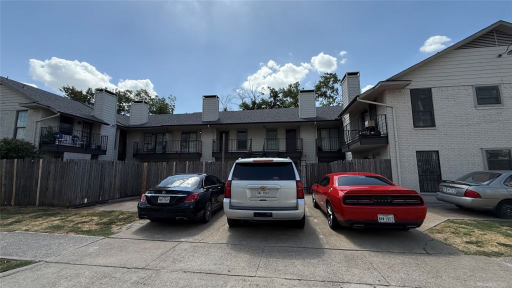 1603 N Garrett Avenue 203, Dallas, TX 75206 — photo 1