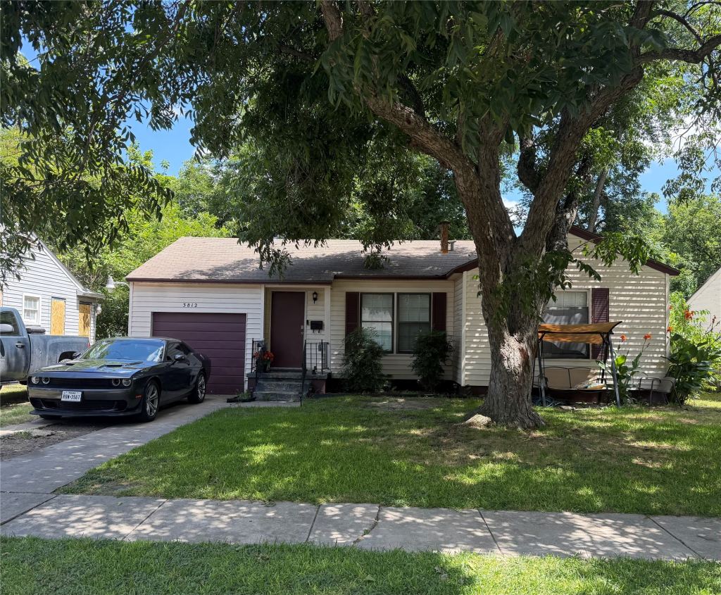 3812 Lasker Avenue, Waco, TX 76707 — photo 1