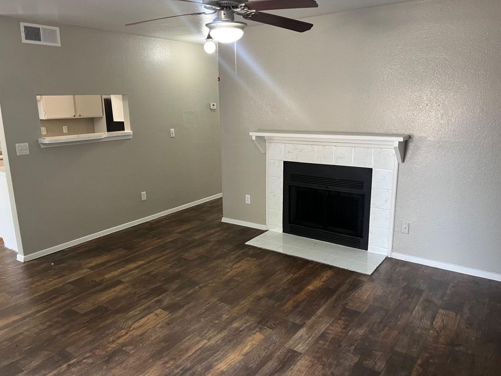1122 Millview Drive 604, Arlington, TX 76012 — photo 1