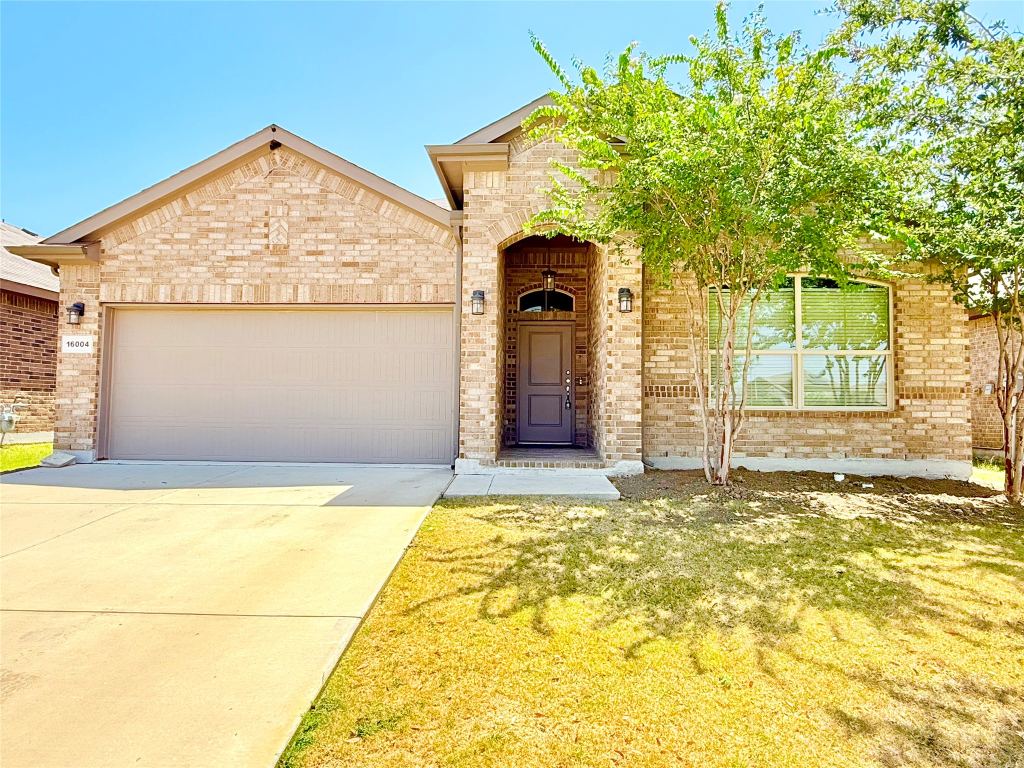 16004 Farringdon Street, Justin, TX 76247 — photo 1