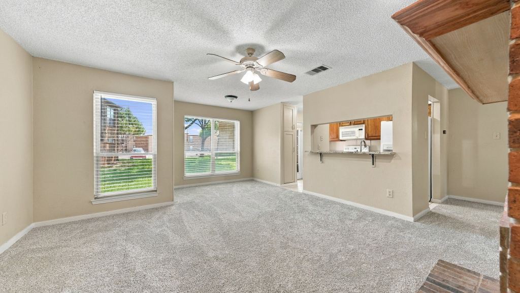 2103 Friendly Drive 3210