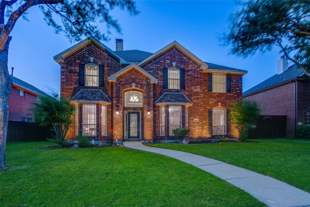 1040 Churchill Drive, Frisco, TX 75036 — photo 1