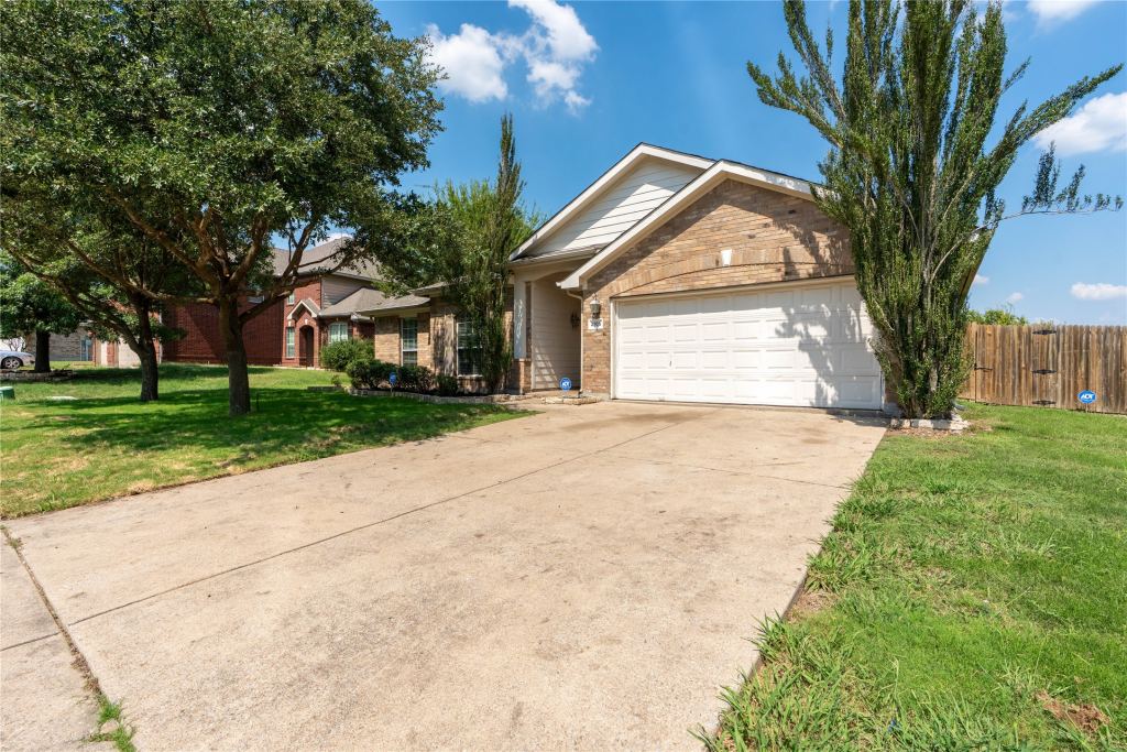 2105 Sumac Drive, Forney, TX 75126 — photo 1