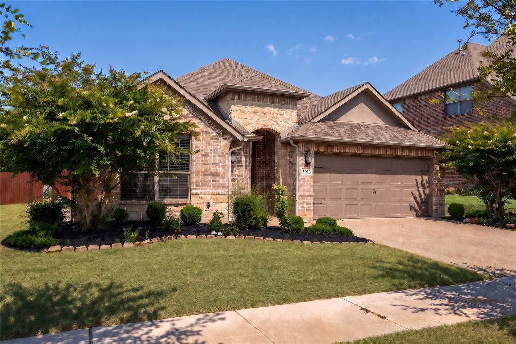 3913 Roxbury Street, Denton, TX 76210 — photo 1