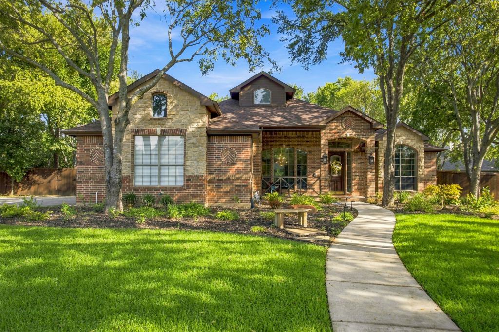 2105 Heather Ridge Court, Flower Mound, TX 75028 — photo 1