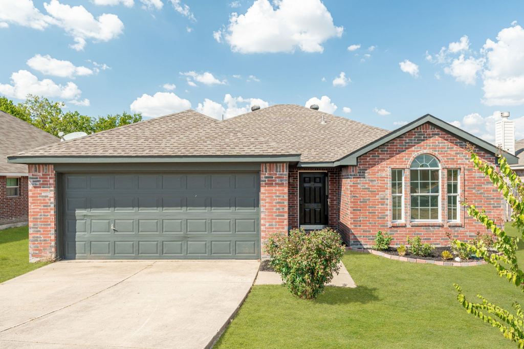 412 Harvard Drive, Princeton, TX 75407 — photo 1