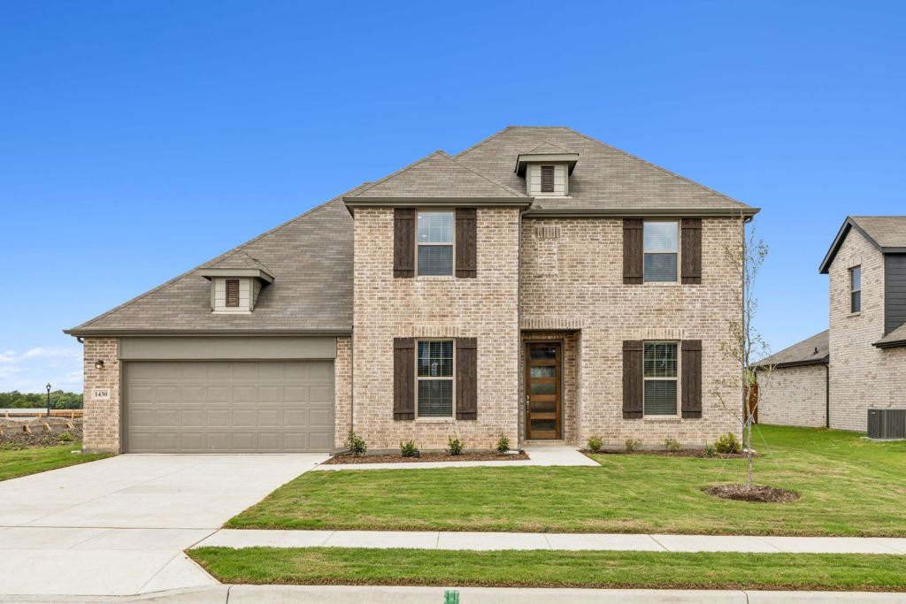 724 Metallic Tree Lane, Van Alstyne, TX 75495 — photo 1