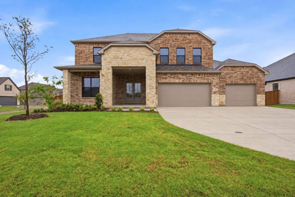 713 Allison, Van Alstyne, TX 75495 — photo 1