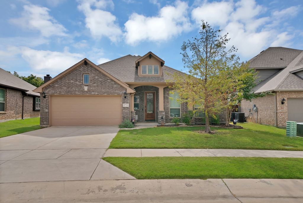 8716 Timber Ridge Drive, Aubrey, TX 76227 — photo 1
