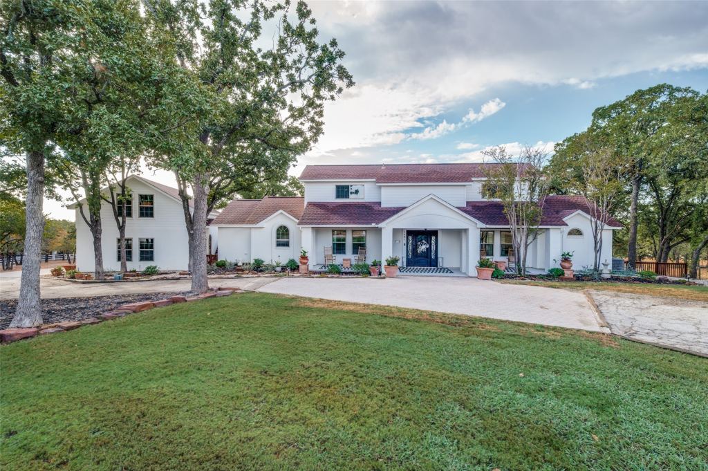 1481 Rolling Acres Drive, Argyle, TX 76226 — photo 1
