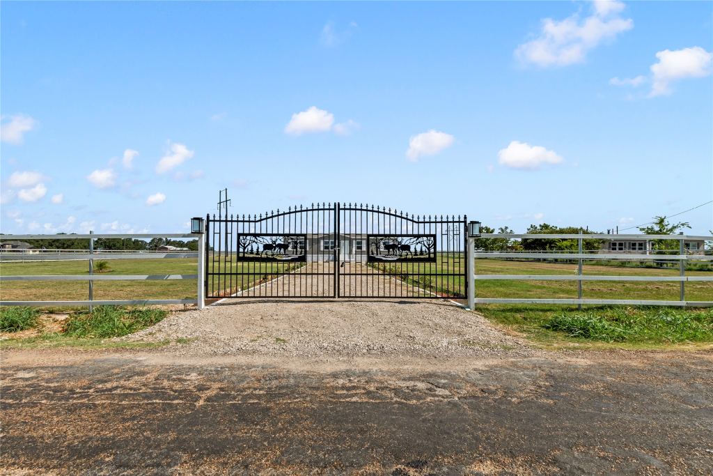 16609 Tarlton Road, Mabank, TX 75147 — photo 1