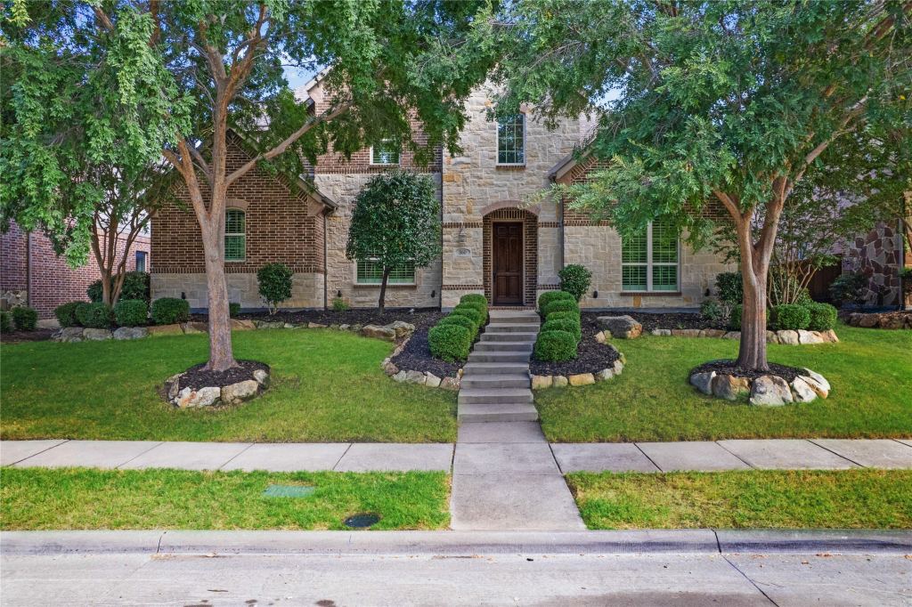 860 Bear Crossing Drive, Allen, TX 75013 — photo 1
