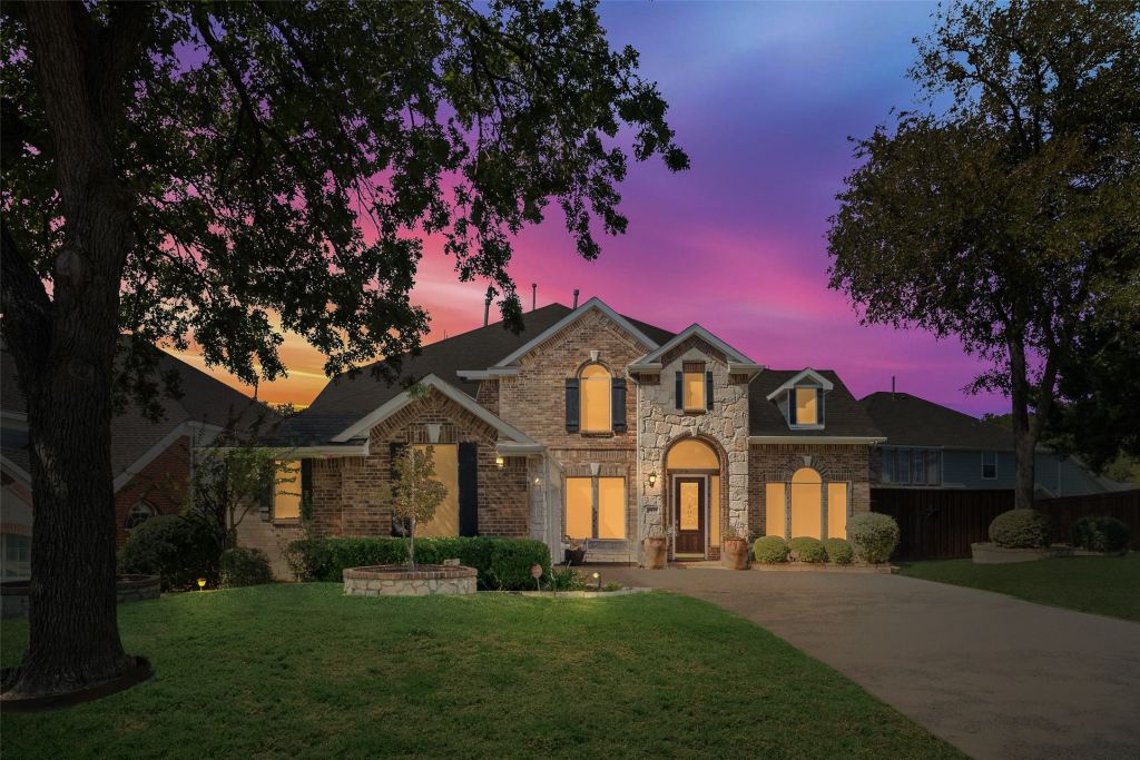 3819 Winding Forest Drive, Grand Prairie, TX 75052 — photo 1