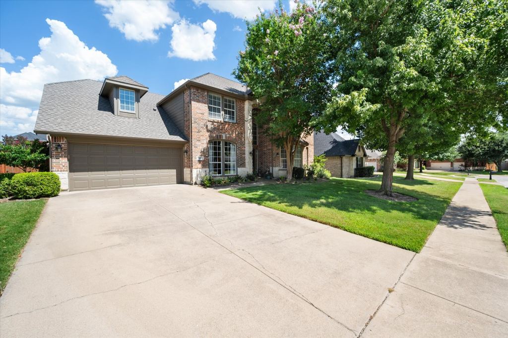1502 Mallard Circle