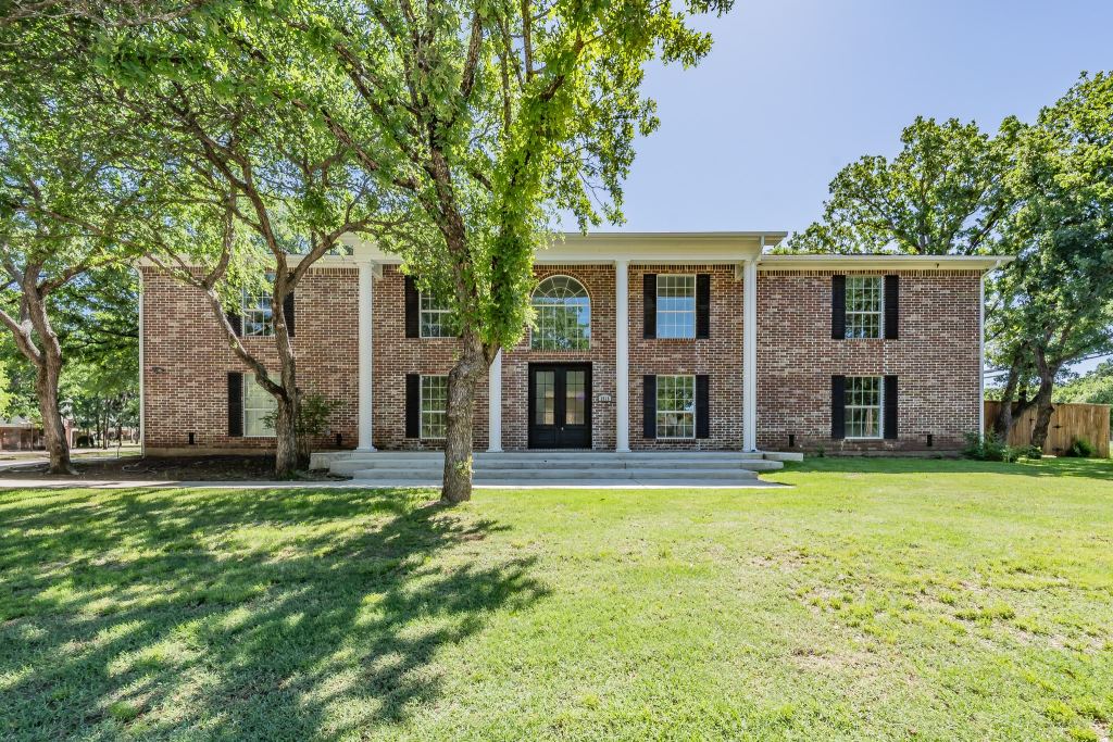 2815 Perkins Road, Arlington, TX 76016 — photo 1