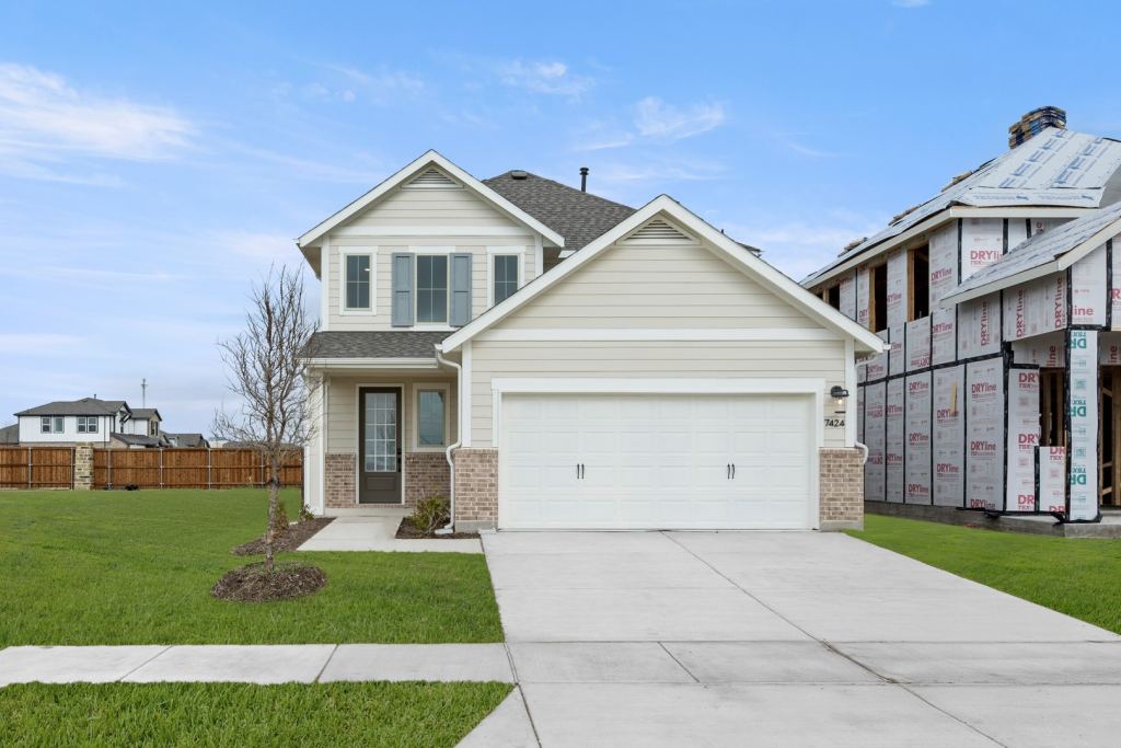 7424 Autumn Hill Drive