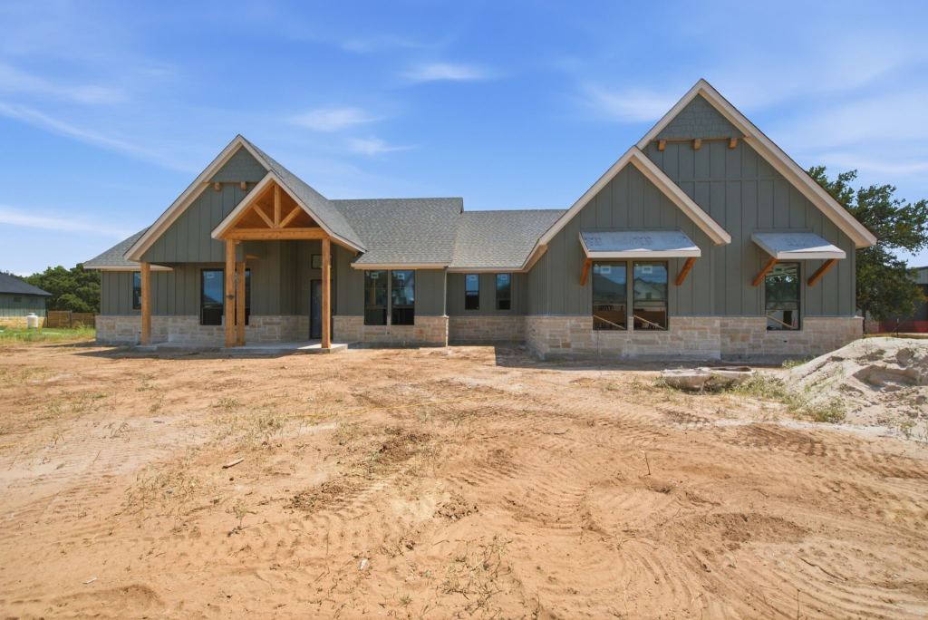 1048 Timber Hills Drive, Weatherford, TX 76087 — photo 1