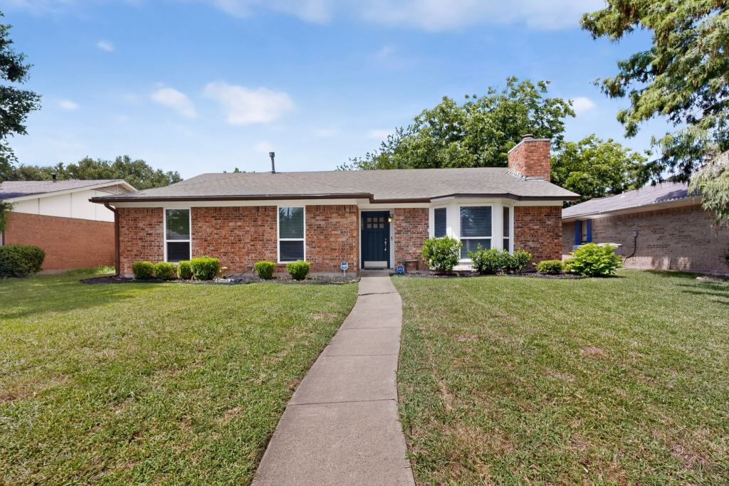 2802 Green Oaks Drive, Garland, TX 75040 — photo 1