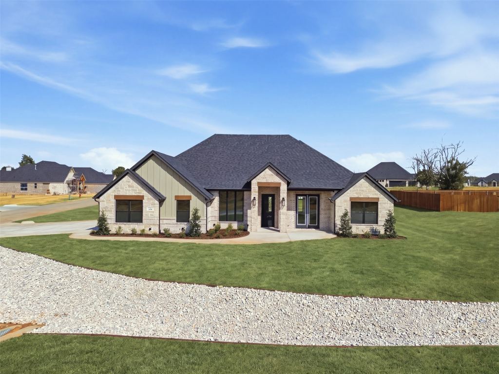 2148 Middlewood Circle