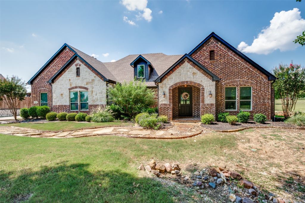650 Cypress Point Drive, Gunter, TX 75058 — photo 1