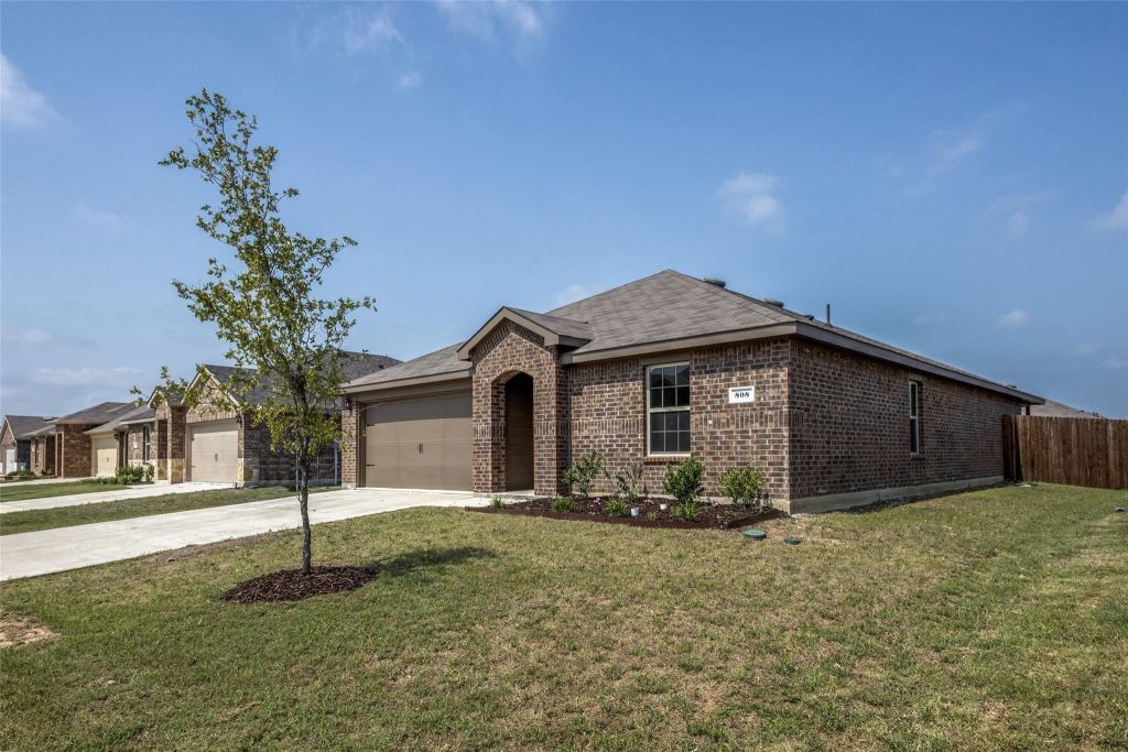 808 Saddle Horn Way, Royse City, TX 75189 — photo 1
