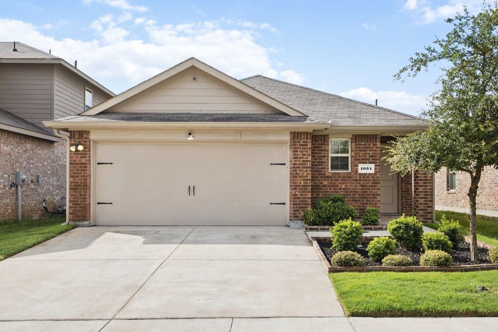 1034 Old Oaks Drive, Forney, TX 75126 — photo 1
