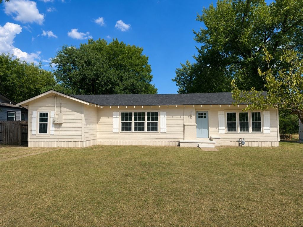 112 Morris Drive, Sulphur Springs, TX 75482 — photo 1