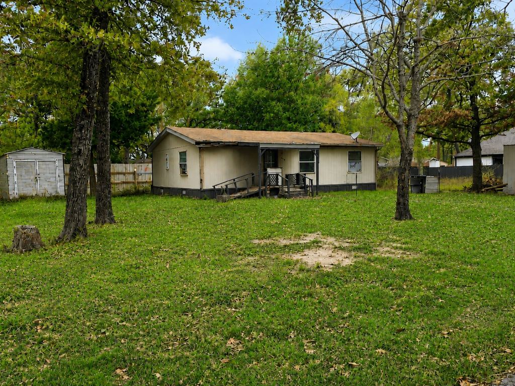 143 Chillacothe Trail, Mabank, TX 75156 — photo 1