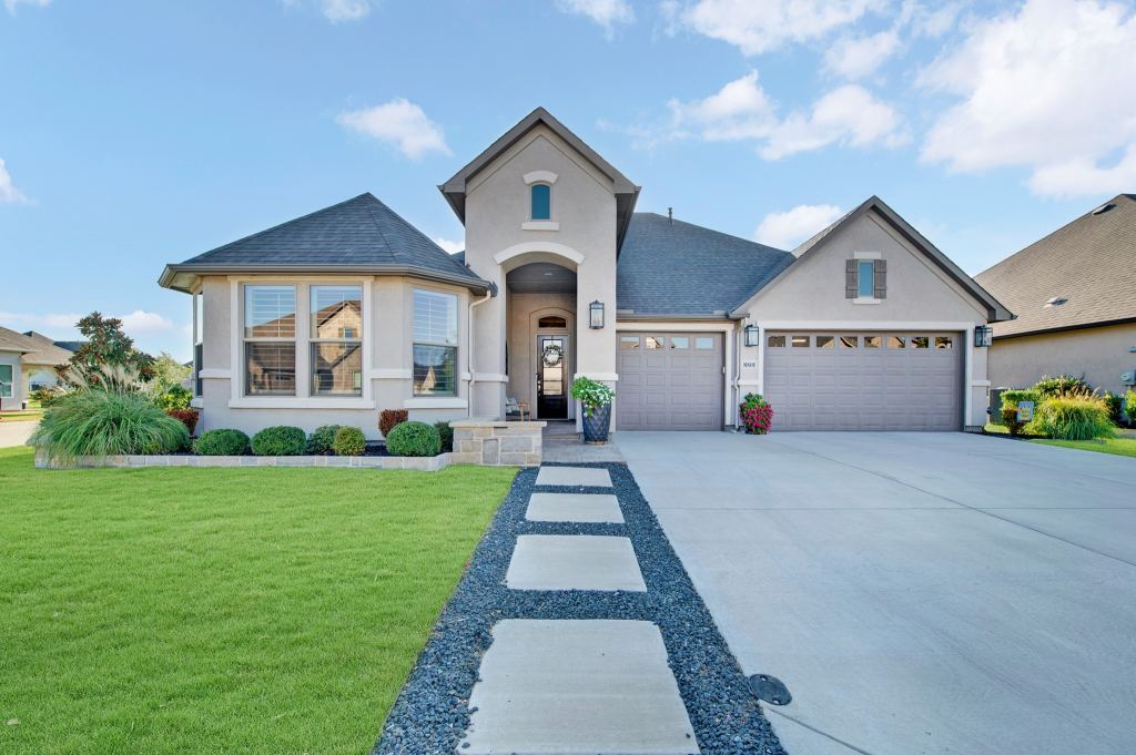 8801 Basanite Avenue, Denton, TX 76207 — photo 1