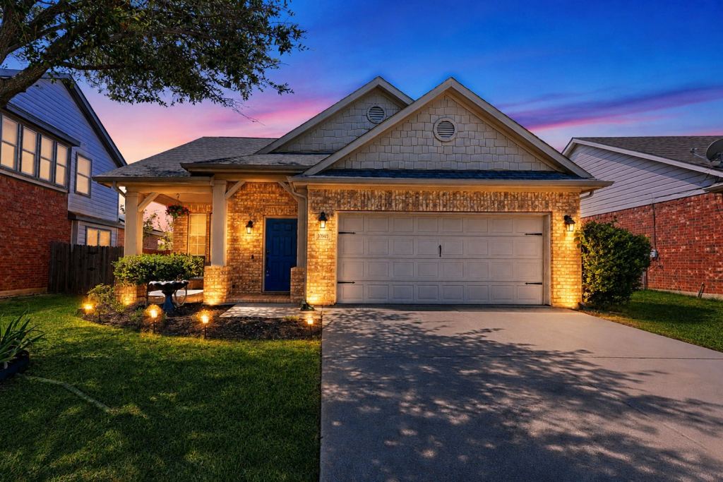 10969 Hawks Landing Road, Fort Worth, TX 76052 — photo 1