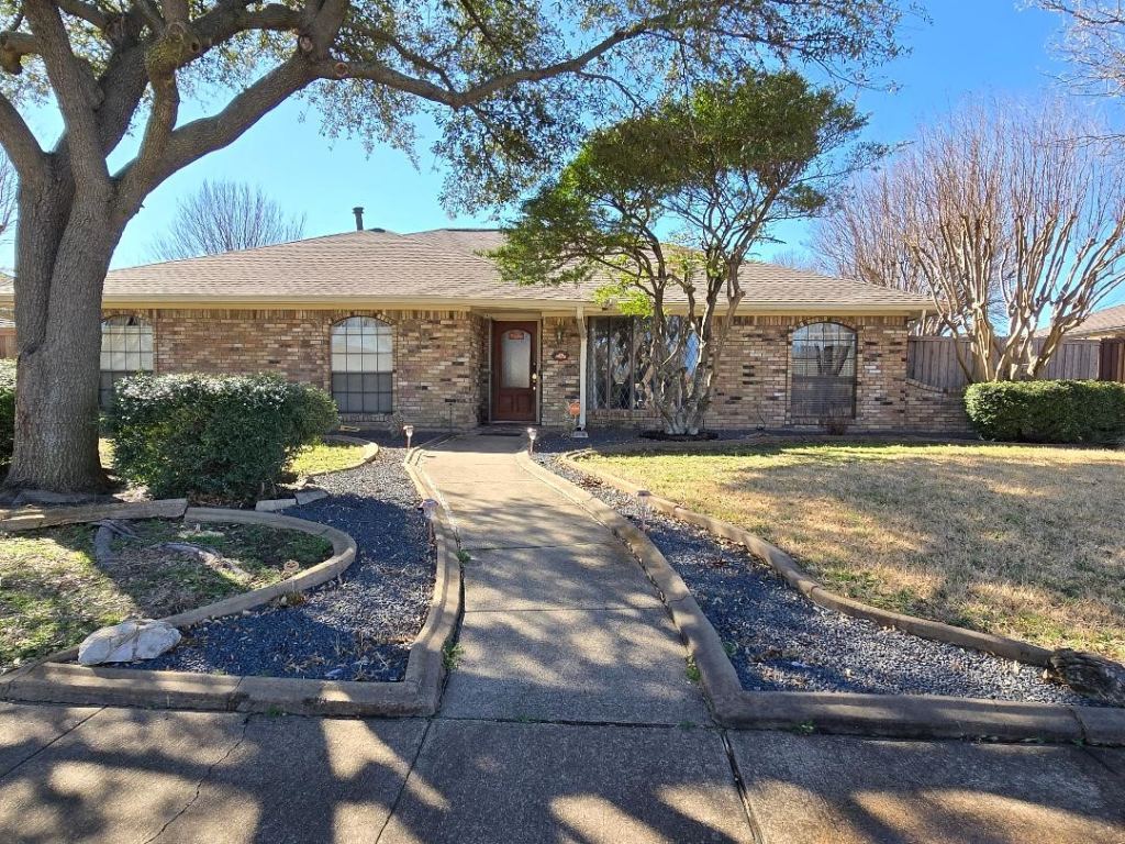 2004 Cherbourg Drive, Plano, TX 75075 — photo 1