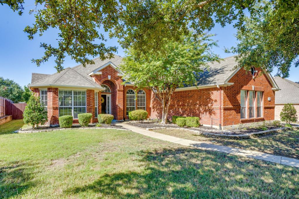 2907 Saint Maria Drive, Mansfield, TX 76063 — photo 1