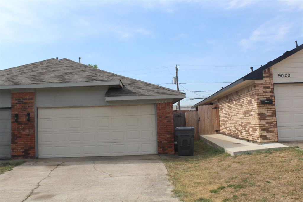 9022 Greenmound Avenue, Dallas, TX 75227 — photo 1
