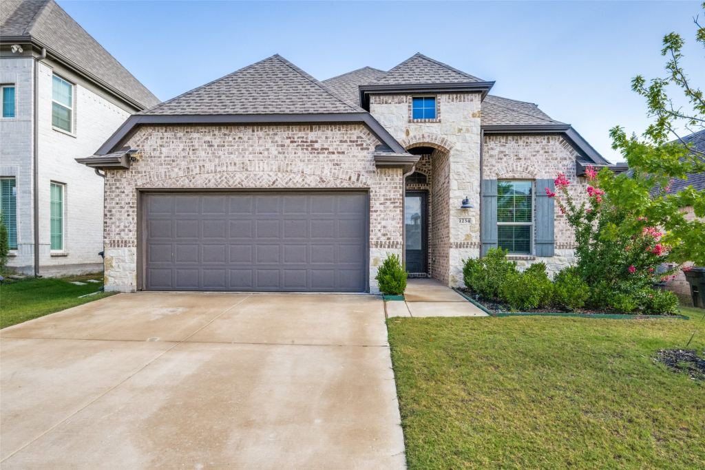 1234 Stagecoach Trail, Justin, TX 76247 — photo 1