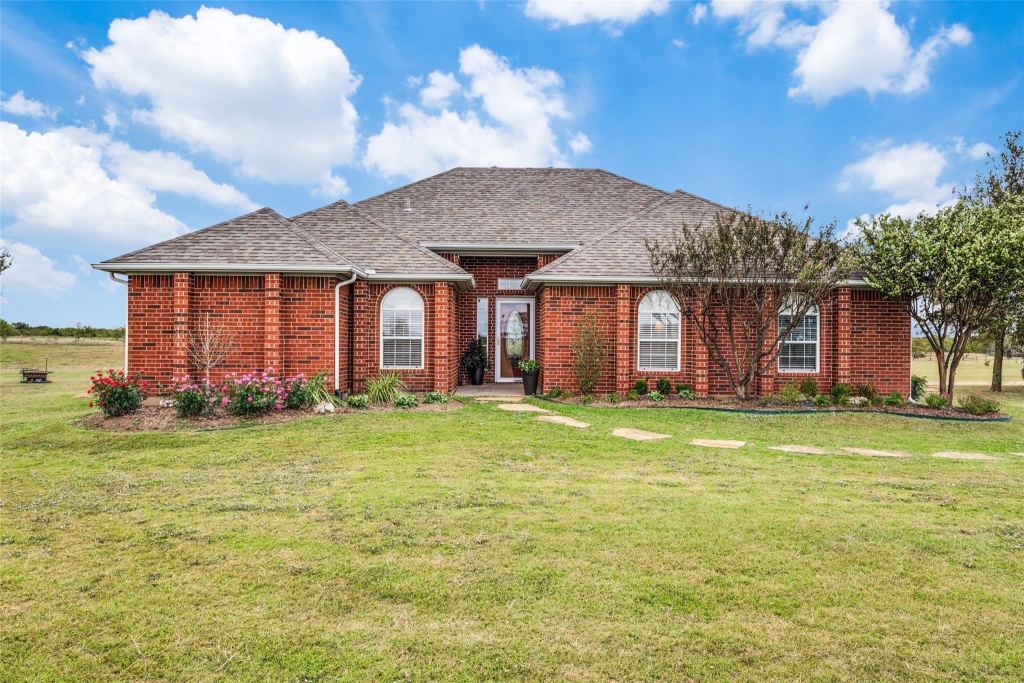796 Bounds Road, Gunter, TX 75058 — photo 1