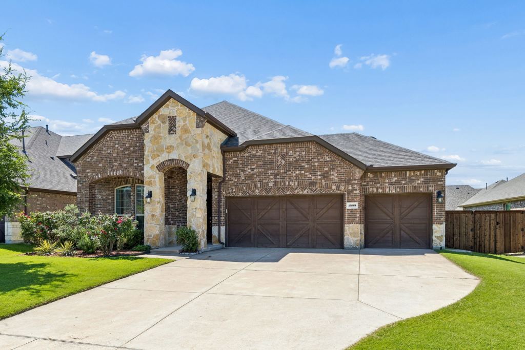 1333 Benavites Drive, Little Elm, TX 75068 — photo 1