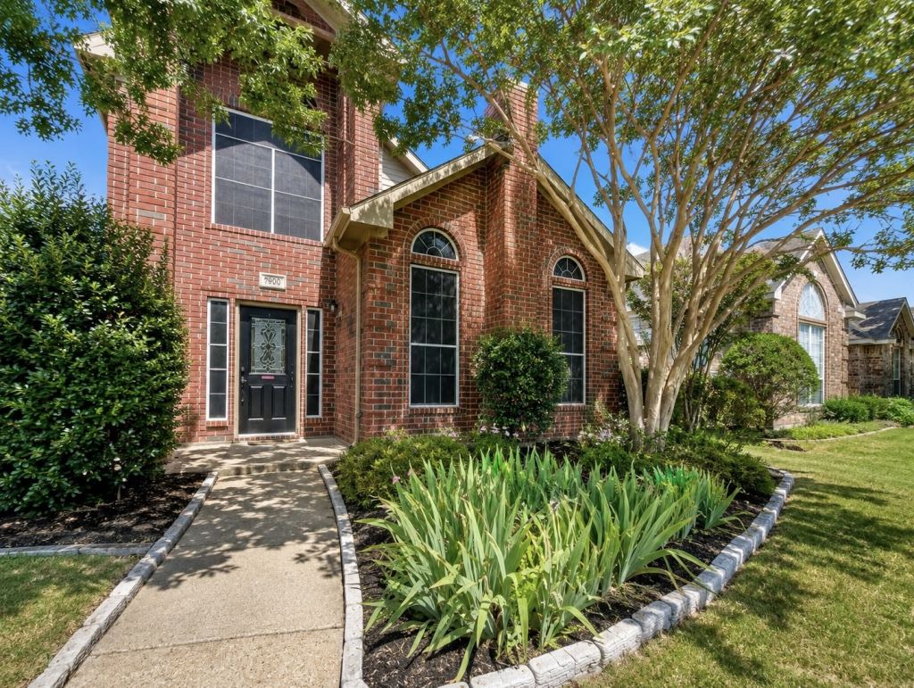 7900 Squire Lane, Frisco, TX 75035 — photo 1