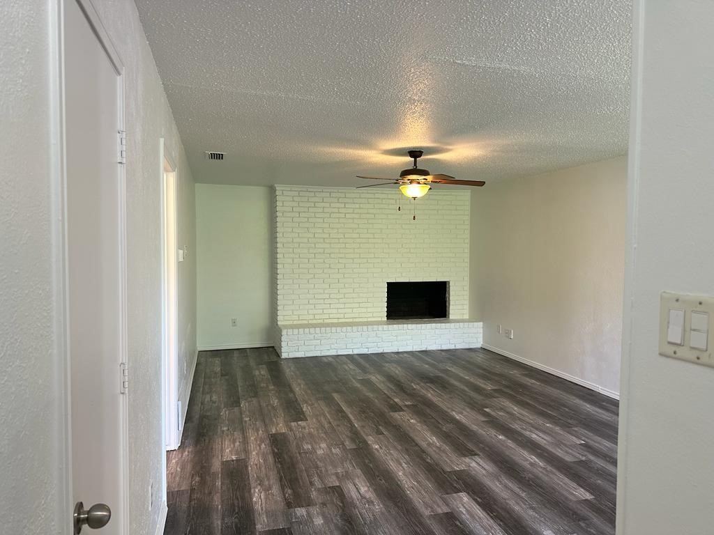 2818 Golfing Green Drive, Farmers Branch, TX 75234 — photo 1