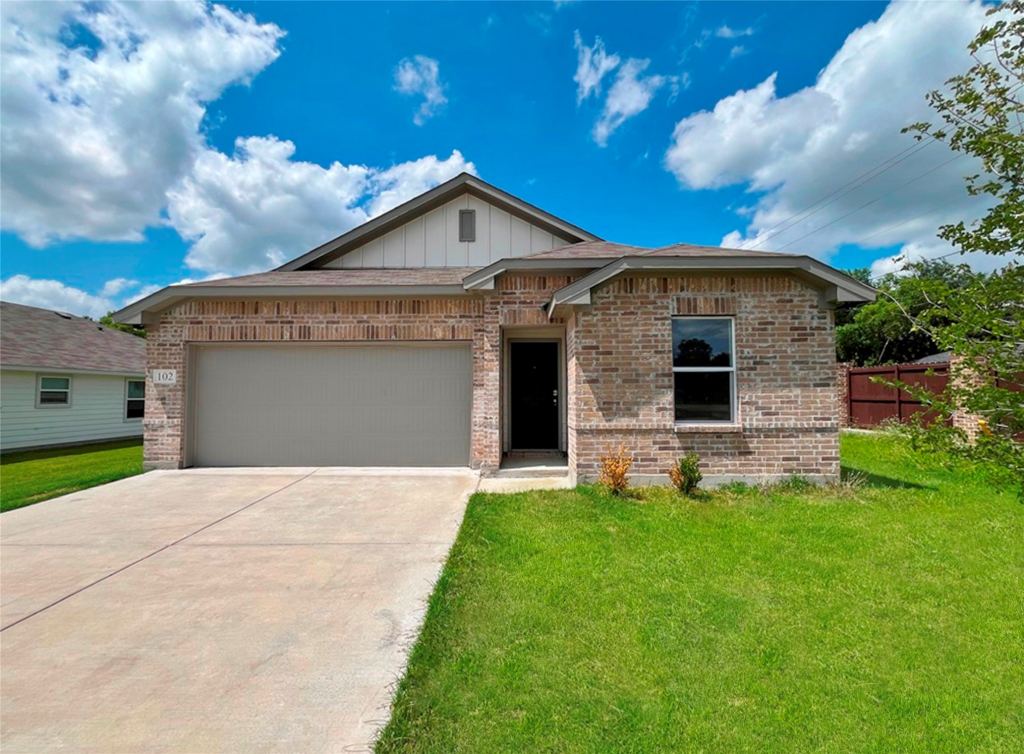 102 Doma Avenue, Greenville, TX 75402 — photo 1