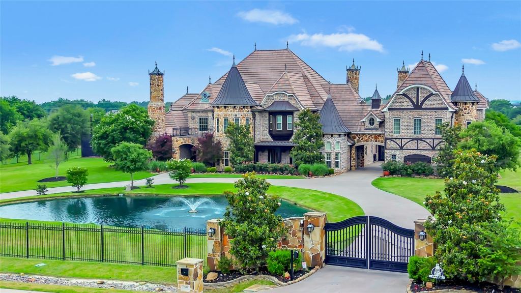 2601 Twelve Oaks Lane, Celina, TX 75078 — photo 1