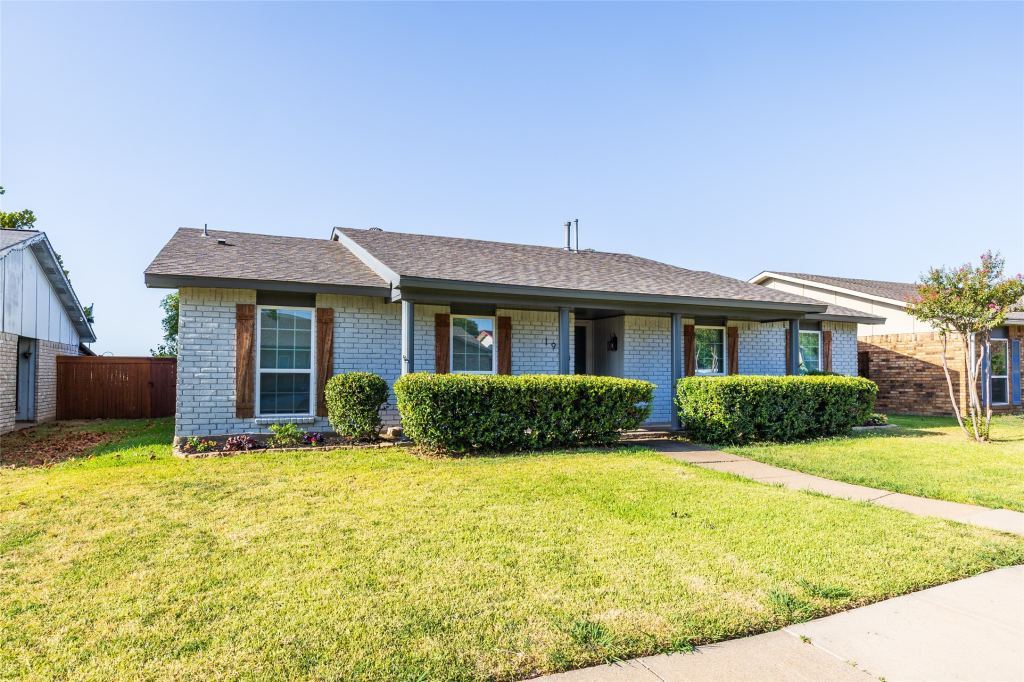 1948 Rambling Ridge Lane, Carrollton, TX 75007 — photo 1