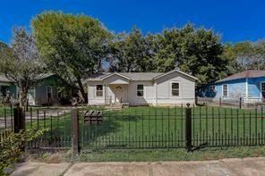 7729 Hillard Drive, Dallas, TX 75217 — photo 1