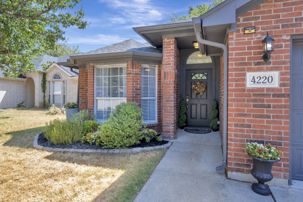 4220 Maryanne Place