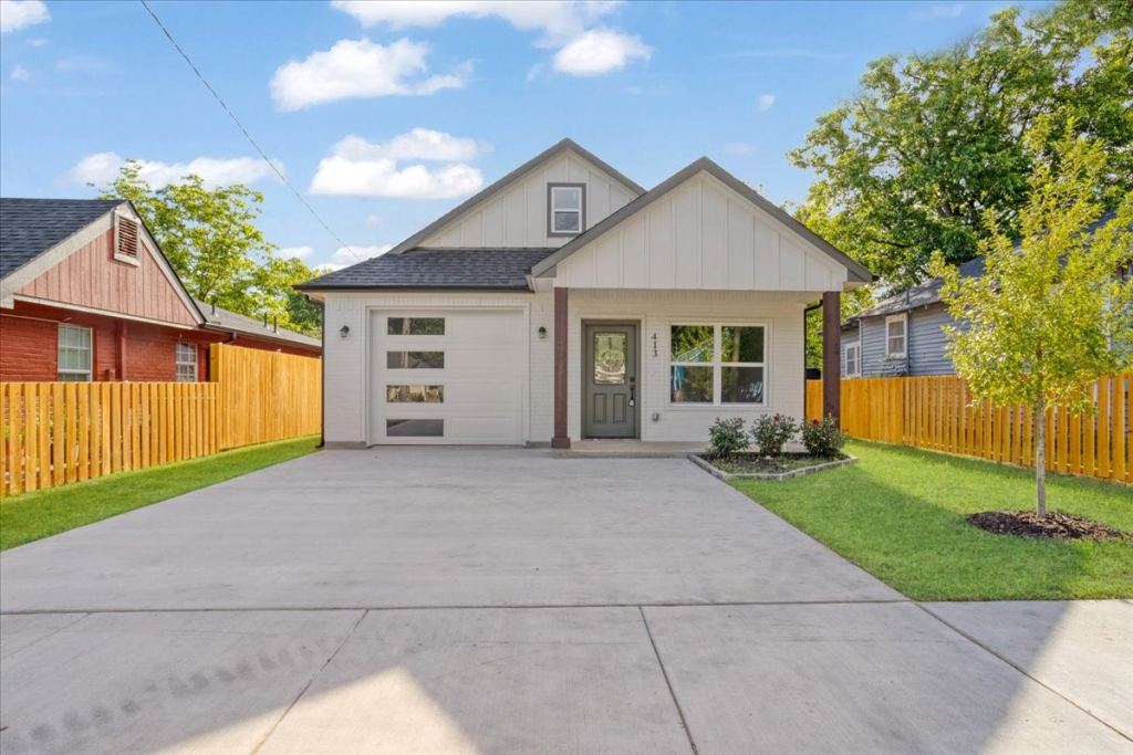 413 N Colbert Avenue, Sherman, TX 75090 — photo 1