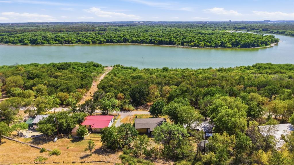 9112 Caddo Trail, Flower Mound, TX 75022 — photo 1