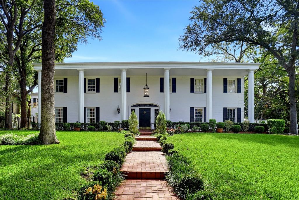 4106 Shady Valley Drive, Arlington, TX 76013 — photo 1