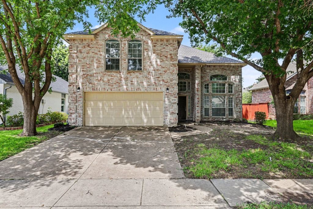 6705 Ashglen Place, Plano, TX 75023 — photo 1